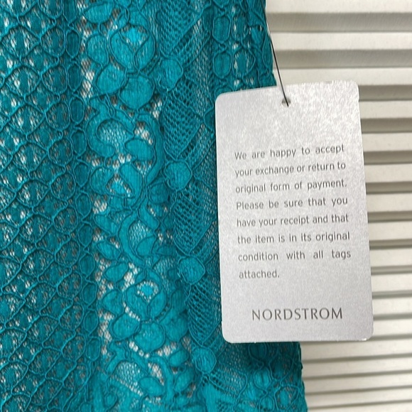 Adrianna Papell NWT Teal Green Sleeveless Lace Shift Dress Size 2P - Picture 7 of 12